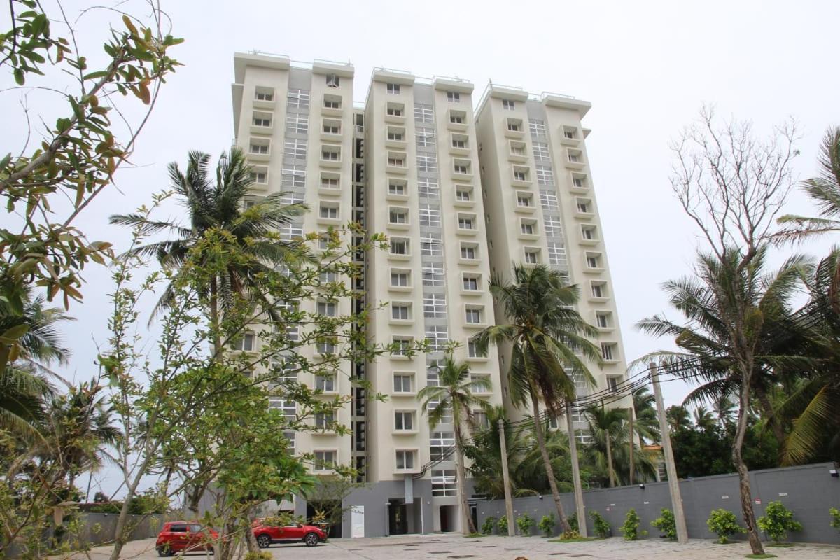 Ferienwohnung Aqua Vista Uswetakeiyawa Exterior foto