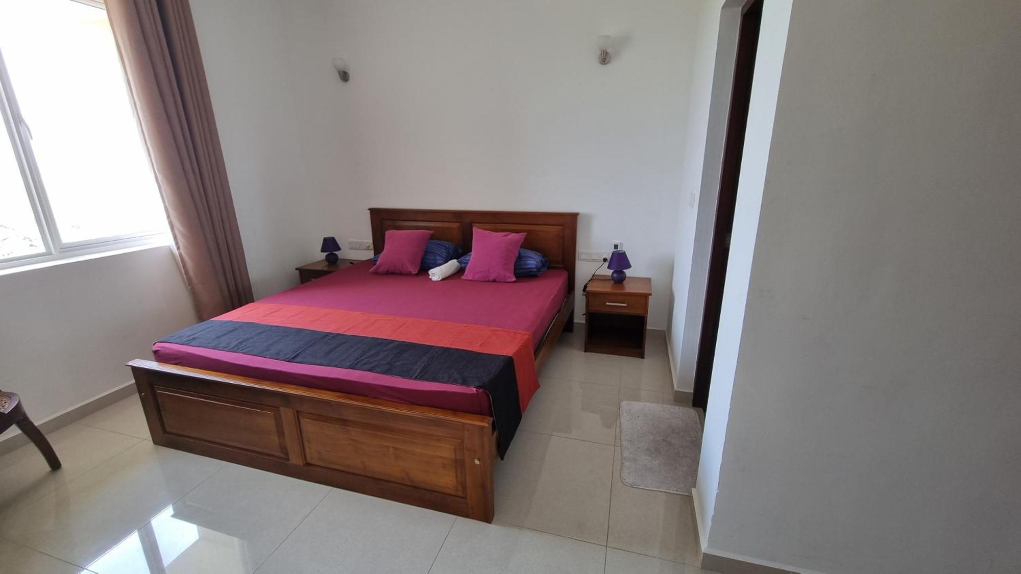 Ferienwohnung Aqua Vista Uswetakeiyawa Exterior foto